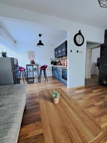 Apartman Twins Self Check in & Self Check Out