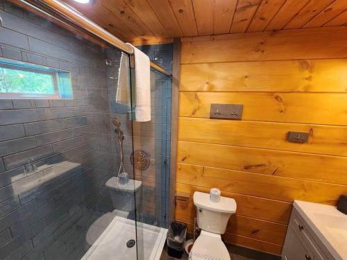 Dancing Bear Cabin- Relax & Enjoy! photo 20