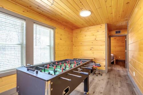 Dancing Bear Cabin- Relax & Enjoy! photo 31