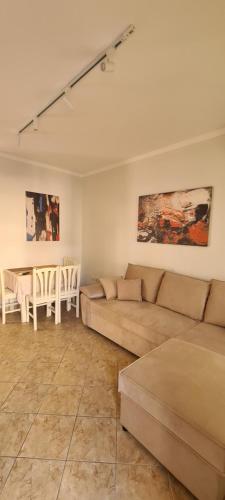 EJA's Beach Apartment