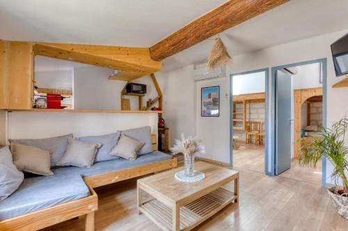 Mogador Air Conditionned 3 rooms apt in the historic center