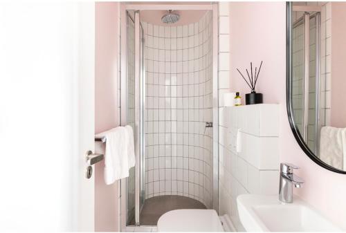 The little Flamingo, Cape Town (updated prices 2024)