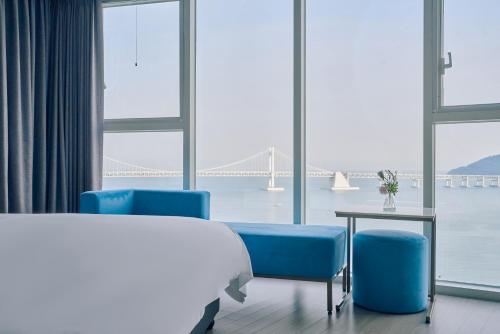 Ένα ή περισσότερα κρεβάτια σε δωμάτιο στο Hotel Aqua Palace