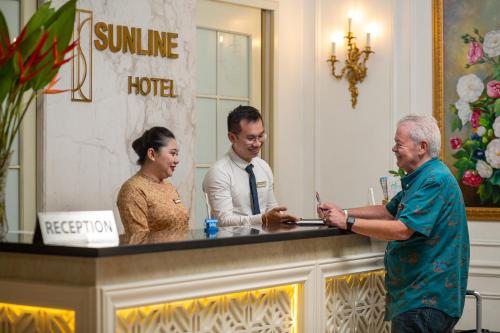 Khu vực sảnh/lễ tân tại Sunline Hotel