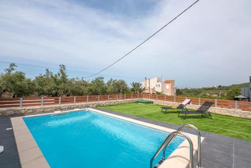 Πισίνα στο ή κοντά στο Lithina charm villa with private pool and sea view