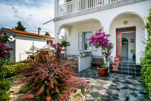 Apartments Judita near the sea