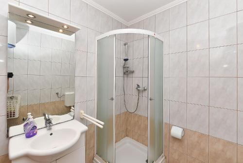 Apartment Livio 2257