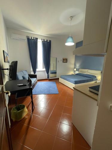 Dante Rooms