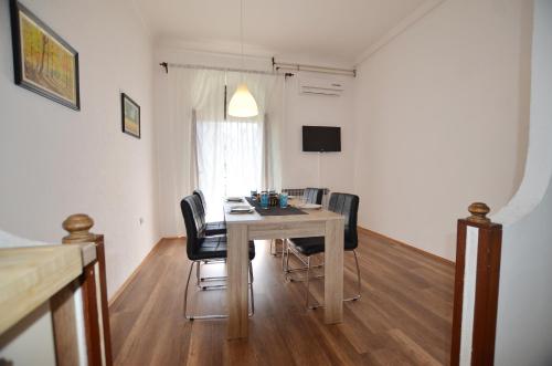 Old Town Yulia Apartments