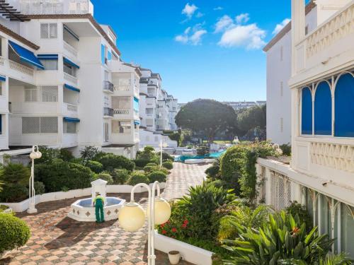 3 dormitorios en Playas del Duque Ref C 111