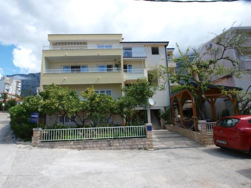Apartment Letica