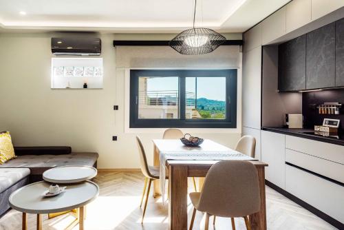 Η κουζίνα ή μικρή κουζίνα στο Ηοrizon View House