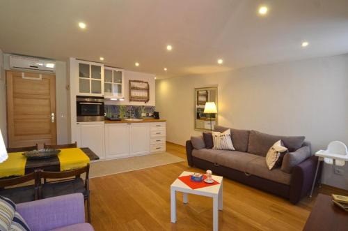 Bodi Old Town Apartment