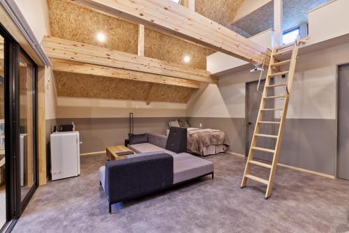 Posezení v ubytování enico MtFuji Resort&Glamping