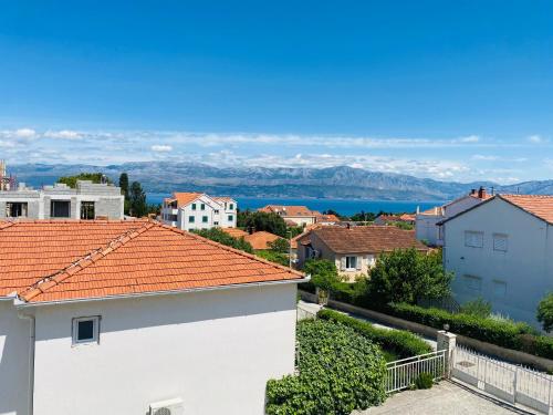 Gallery image of Karina Apartments in Supetar