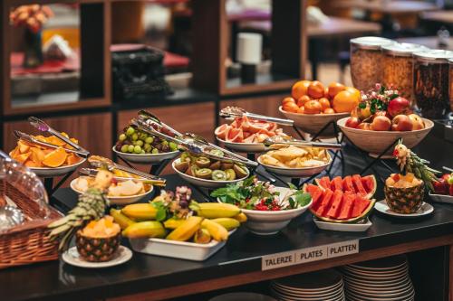 a buffet with many different types of fruits and vegetables at ibis Styles Wałbrzych in Wałbrzych