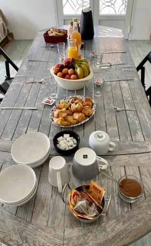 Jídlo v penzionu nebo okolí