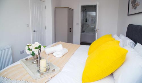 Bridge Court by Sterling Edge - Stylish 1-Bed Apartments with Balcony or Private Garden and Free Onsite Parking photo 46