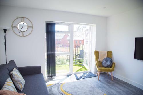 Bridge Court by Sterling Edge - Stylish 1-Bed Apartments with Balcony or Private Garden and Free Onsite Parking photo 60