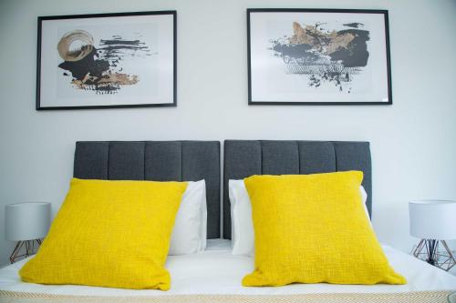 Bridge Court by Sterling Edge - Stylish 1-Bed Apartments with Balcony or Private Garden and Free Onsite Parking photo 45