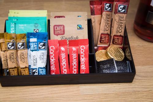 Bridge Court by Sterling Edge - Stylish 1-Bed Apartments with Balcony or Private Garden and Free Onsite Parking photo 27