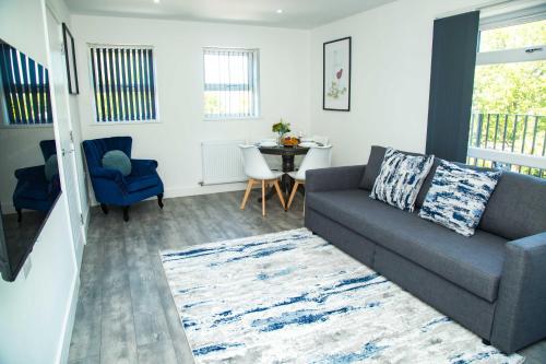 Bridge Court by Sterling Edge - Stylish 1-Bed Apartments with Balcony or Private Garden and Free Onsite Parking photo 57
