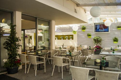 Restaurace v ubytování Svea Hotel