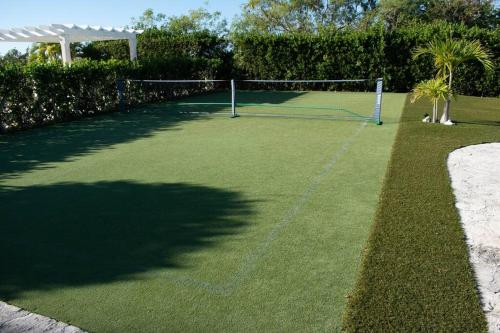 2 Bed 2bath Cottage Pickleball Court Pool – Photos 2