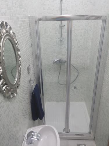 Un baño de Cricket 2 Hostel