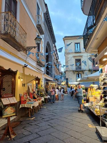 Holiday in Naples Vacanze Napoletane