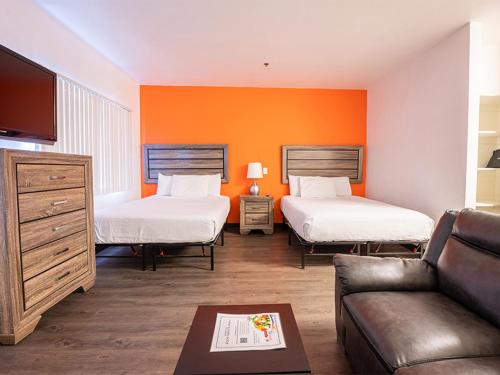 Un pat sau paturi într-o cameră la Siegel Select Las Vegas Boulevard