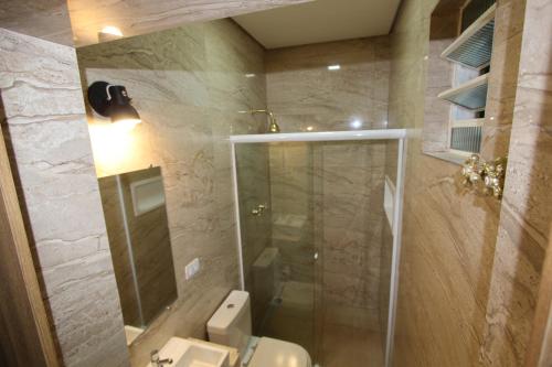 Vida Real Hostel tesisinde bir banyo