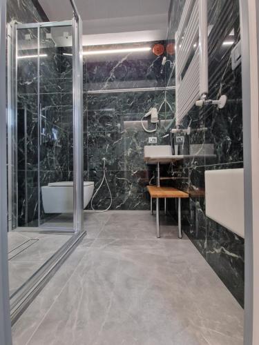 Koupelna v ubytování MARLA ROOMS