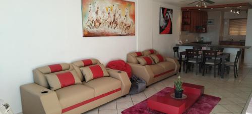 Posezení v ubytování A Beach Condo