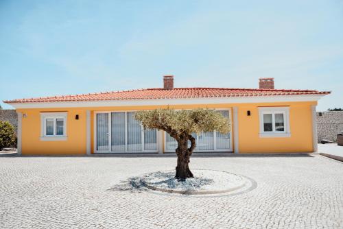 Yellow Sweet Home - Maria, Beatriz e Marbia