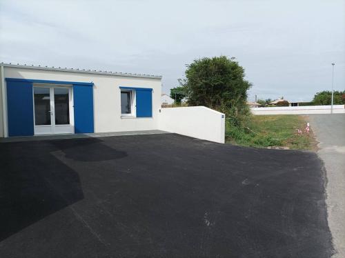 Το κτήριο όπου στεγάζεται  το διαμέρισμα