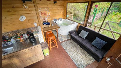 Una cocina o cocineta en Glamping Magic Love