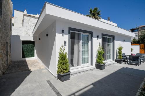Το κτήριο όπου στεγάζεται  το ξενοδοχείο