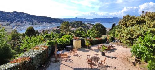 Photo de la galerie de l'établissement Studio appartement Port Soleil, à Saint-Mandrier-sur-Mer