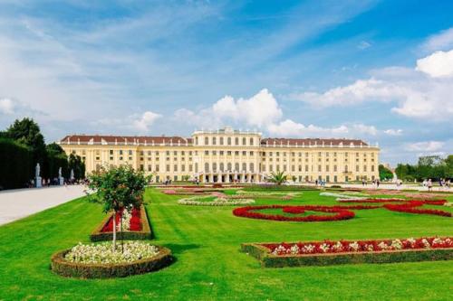 Beautiful 1 Bedroom Apartment near Schönbrunn
