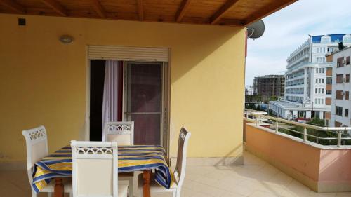 Beach House - Image 4