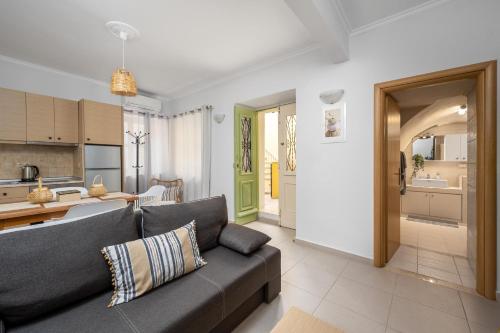 Kuchyň nebo kuchyňský kout v ubytování Kokkimidis Apartment