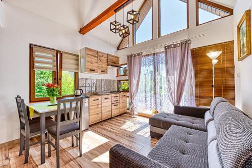 Una cocina o zona de cocina en Głęboki Jar