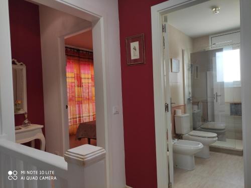 A bathroom at CAL53