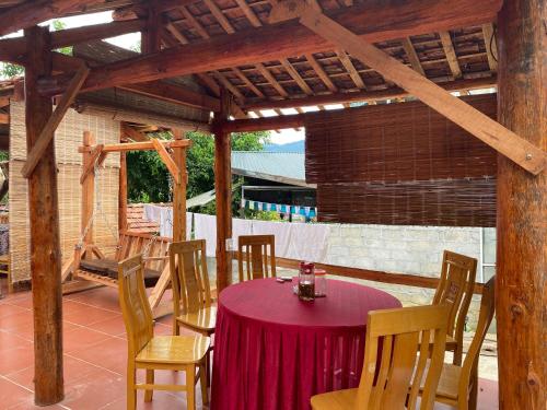 Μπαλκόνι ή βεράντα στο Tom Homestay