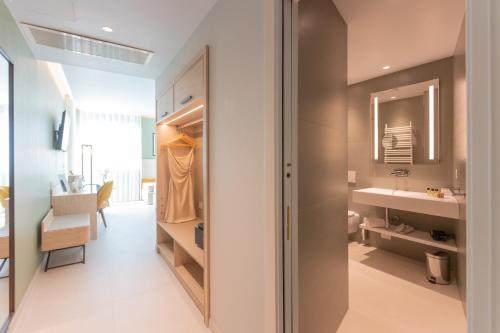 Kúpeľňa v ubytovaní Ambasciatori Suite Hotel