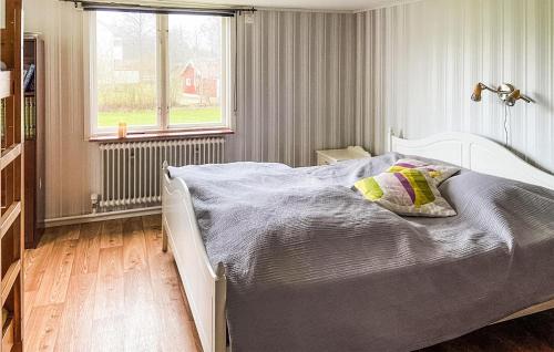 Posteľ alebo postele v izbe v ubytovaní Stunning Home In Tingsryd With Wifi