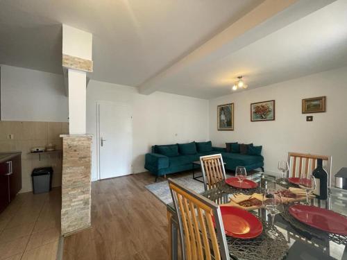 Galeriebild der Unterkunft Parapid Apartments Budva in Budva