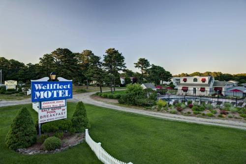 Wellfleet Motel & Lodge
