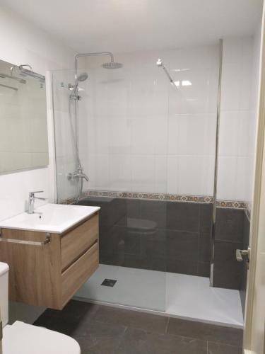 Kúpeľňa v ubytovaní Apartamento Ancla 26